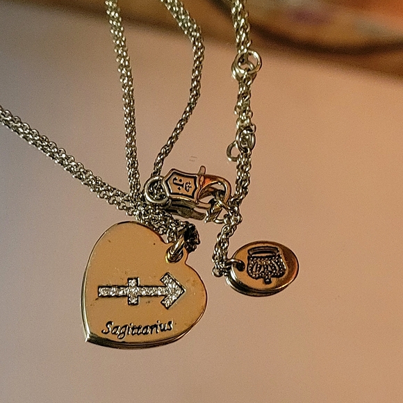 ⭐️RARE Juicy Couture Golden Sagittarius Heart Choose Juicy Charm Necklace - Picture 1 of 9